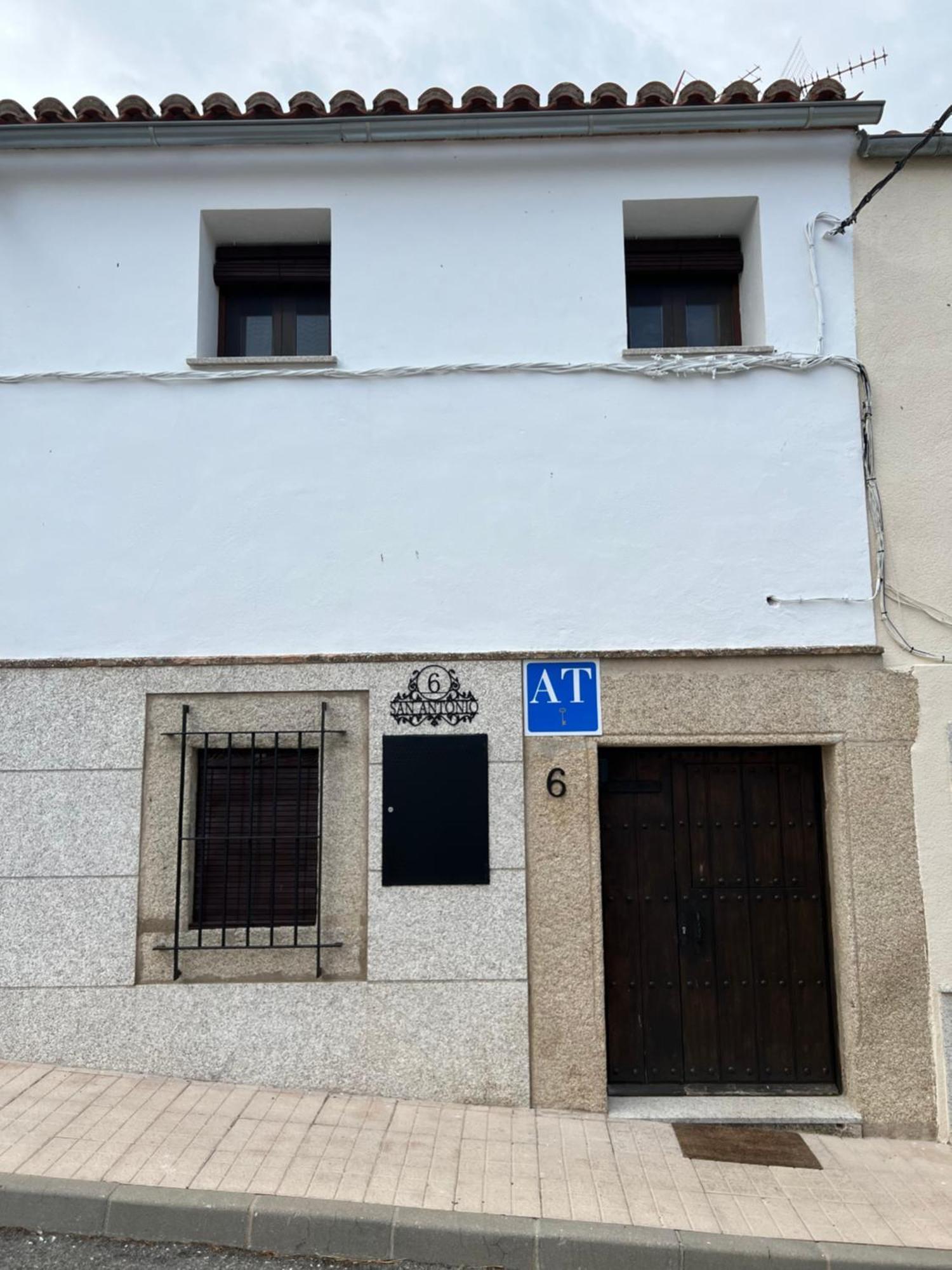 San Antonio 6 Appartement Malpartida de Cáceres Buitenkant foto